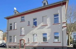 Wohnung mieten in Hindenburgstraße 12, 35683 Dillenburg, Helle Wohnung in Gründerzeitobjekt - zentrale Stadtlage