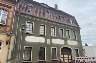 Haus kaufen in 01990 Ortrand, Sanierungsbedürftiges Wohnhaus mit Potential im Zentrum von Ortrand