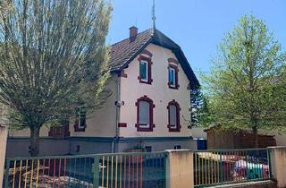Haus kaufen in Tauberstraße 28, 67577 Alsheim, Freistehendes Haus im klassizistischen Stil mit großem Außengelände!