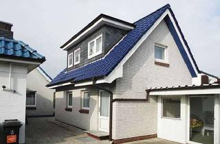 Haus kaufen in Friedrichswerk, 25761 Büsum, 2 Häuser im Herzen Büsums