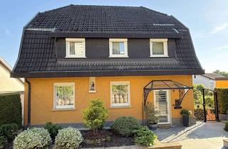 Einfamilienhaus kaufen in 74252 Massenbachhausen, Gepflegtes Einfamilienhaus mit Doppelgarage, großem Garten und zusätzlichem Baupotenzial