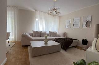 Wohnung kaufen in 42857 Remscheid, PROVISIONSFREI! Modernisierte 2,5-Zimmer-Wohnung mit Balkon und Renditepotenzial