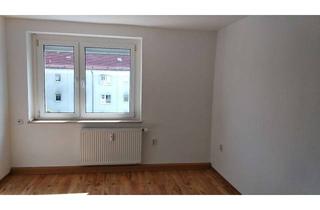 Wohnung kaufen in Wilhelmstraße 92, 15890 Eisenhüttenstadt, Ruhig gelegene, sonnige Wohnung ohne Durchgangsverkehr
