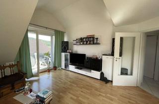 Wohnung mieten in 76532 Weststadt, 2-Raum-DG-Wohnung mit Charme, gehobener Innenausstattung und Balkon
