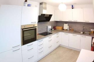 Wohnung mieten in 36039 Fulda, Kernsanierte, energieeffiziente Dreizimmerwohnung mit Balkon und Fernblick zu vermieten!