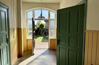 Haus kaufen in 17159 Dargun, Die alte Schule - Freiraum für Kreative