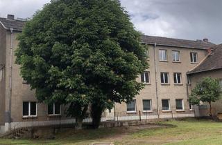 Wohnung mieten in 06536 Südharz, Modernisierte 2-Zimmer-Wohnung im 2.OG eines 9-Familienhauses
