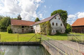 Bauernhaus kaufen in 86179 Augsburg, Historisches Bauernhaus auf einzigartigem Grundstück in Augsburg-Haunstetten
