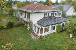 Einfamilienhaus kaufen in 82131 Gauting, Sehr ruhige DHH in Traumlage / Ortsrand von Gauting / ca. 160 qm Wfl, ca. 590 qm Grund, Wintergarten