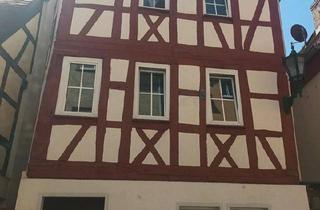 Haus kaufen in 65817 Eppstein, Eppstein - Kersaniertes Fachwerkhaus mit viel Charme in mItten der Altstadt.