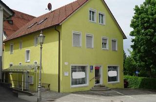 Wohnung kaufen in 94481 Grafenau, Grafenau - Provisionsfrei! 2-Zi-Wohnung + 2 Gewerbeeinheiten + 3-fach Garage