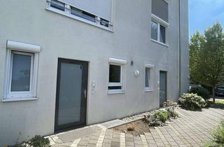 Wohnung kaufen in Im Mühlöschle 13, 88677 Markdorf, Charmante 3,5-Zimmer-Wohnung im Reihenhausstil mit Garten, Hobbyraum und Garage - mitten in Markdorf