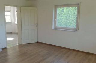Wohnung mieten in 75399 Unterreichenbach, Freundliche und neuwertige 2,5-Raum-EG-Wohnung mit geh. Innenausstattung mit Balkon und EBK