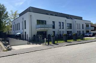 Wohnung mieten in St. Notker Str. 11, 94469 Deggendorf, Helle, neuwertige 4-Zimmer-Wohnung, mit Balkon in Deggendorf