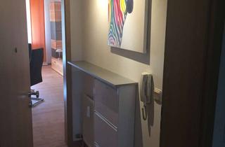 Wohnung mieten in Flutgrabenweg, 92318 Neumarkt, Zentrumsnahe, voll möblierte 1-Zimmer Wohnung.