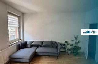 Wohnung mieten in Birkenbergstraße 25, 51379 Opladen, Geräumige 2-Zimmer-Altbauwohnung mit Balkon in grüner Lage
