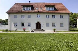 Wohnung mieten in Brühl, 88471 Laupheim, Charmante Dachgeschosswohnung mit Tageslichtbad – teilsaniert und bezugsbereit