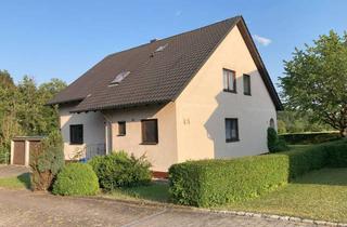 Haus kaufen in Karbach 43, 96181 Rauhenebrach, Geräumiges 2-Familienhaus (7 Zimmer) in Rauhenebrach mit wundervoller Ortsrandlage