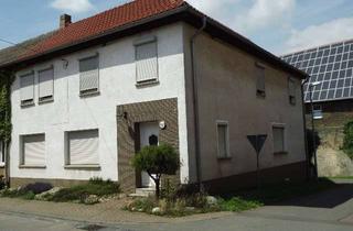 Haus kaufen in 06333 Walbeck, Großes Wohnhaus in Walbeck zu verkaufen