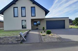 Einfamilienhaus kaufen in 56858 Peterswald-Löffelscheid, Modernes Einfamilienhaus - Massivbau 2022 - Doppelgarage
