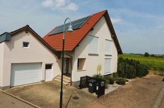 Einfamilienhaus kaufen in Untere Wegscheid 13, 76833 Siebeldingen, Traumhaftes Einfamilienhaus - großes Grundstück mit Photovoltaik und Erdwärme Heizung