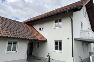 Haus mieten in 94486 Osterhofen, Repräsentative Doppelhaushälfte in Osterhofen zu vermieten