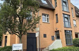 Wohnung mieten in Adam-Houx-Straße 14, 41372 Niederkrüchten, Helle 3 Zimmer Wohnung, große Dachterrasse, PKW Stellplatz in Niederkrüchten Elmpt