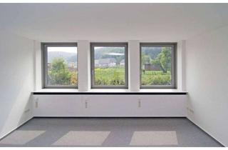 Wohnung mieten in Am Hallenbad 22, 53925 Kall, Helle 4 Zimmer Wohnung in Kall-Zentrum
