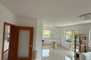Wohnung kaufen in 61200 Wölfersheim, Wölfersheim - Attraktive 3-Zimmer-EG-Wohnung mit Parkplatz, Garten und Keller