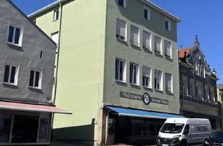 Mehrfamilienhaus kaufen in 84137 Vilsbiburg, Vilsbiburg - MFH Zentrum VIB! Saniertes Mehrfamilienhaus mit 6 WE - cash flow