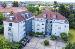 Wohnung kaufen in 01219 Strehlen, Großzügige Maisonette-Wohnung mit Dachterrasse!