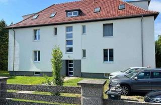 Wohnung mieten in Leipziger Straße 50, 04435 Schkeuditz, Charmante 2-Zimmer-Dachgeschosswohnung mit Balkon