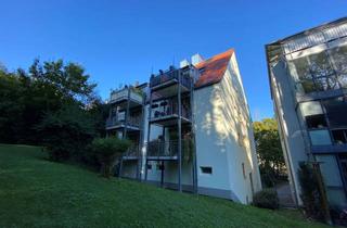 Wohnung mieten in 99867 Gotha, Ihr neues Zuhause direkt im Park! Traumhafte 3-Zimmerwohnung mit großem Balkon!
