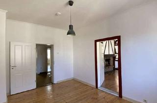 Wohnung mieten in Bahnhofstraße 11, 35037 Marburg, WG-Geeignete Wohnung in zentralem Altbau