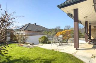 Haus kaufen in 90610 Winkelhaid, Leben, genießen, entspannen – Großes Traumhaus mit Pool, Kamin & Charme!