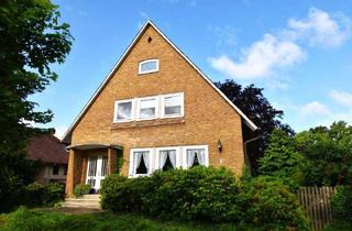 Haus kaufen in 29584 Himbergen, Großzüges Ein-/Zweifamilienhaus in Himbergen!