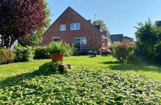 Anlageobjekt in 23617 Stockelsdorf, Vielseitiges Wohn- und Geschäftshaus mit Garage, Parkplätzen und großem Eigenlandgrundstück