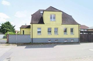 Anlageobjekt in 19306 Neustadt-Glewe, Ideal für Handwerker: Zentrumsnahes EFH mit viel Platz und Sanierungsbedarf