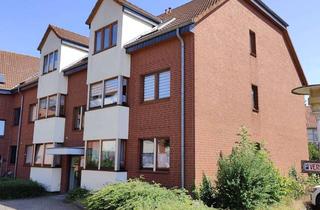 Wohnung mieten in Burgstr. 14, 39646 Oebisfelde, Attraktive 2-Zimmer-Dachgeschosswohnung, saniert, mit Einbauküche und Burgblick in Oebisfelde
