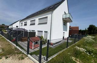 Haus mieten in 85114 Buxheim, Modernes KFW40 Reiheneckhaus im Nordwesten Ingolstadts mit PV-Strom, Blick ins Grüne hochwertig