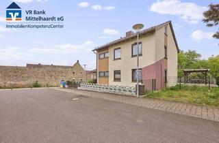 Einfamilienhaus kaufen in 67157 Wachenheim, Wachenheim - Wohnen und Arbeiten unter einem Dach: Großzügiges Einfamilienhaus mit separater Betriebsfläche!