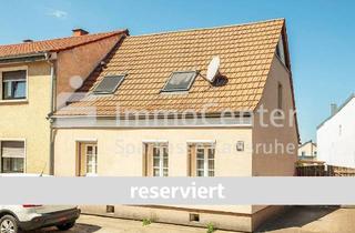Doppelhaushälfte kaufen in 68794 Oberhausen-Rheinhausen, Oberhausen-Rheinhausen - Sanierungsobjekt mit Potenzial: DHH & genehmigter Bauplatz in Oberhausen-Rheinhausen