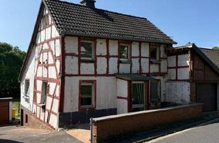 Haus kaufen in 53925 Kall, Kall - Haus mit 1600m Traumgrundstück in 53925 Kall-Golbach zu verkaufen