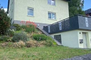 Haus kaufen in 97450 Arnstein, Arnstein - Zweifamilienhaus mit sehr schönem Ausblick in 97450 Arnstein-Müdesheim (ID 10566)