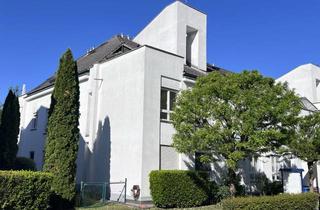Wohnung kaufen in 65719 Hofheim am Taunus, Hofheim-Lorsbach 4-Zimmer-Penthausähnliche-Dachmaisonette-ETW mit EBK, 2-Terrassen und 2 TG-Plätzen!
