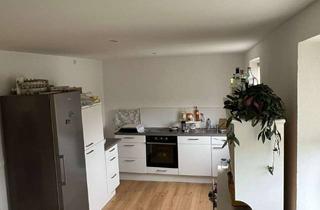 Wohnung mieten in Neugablonzer Straße 43, 87600 Kaufbeuren (Kernstadt), Stilvolle 3-Raum-Wohnung mit Balkon in Kaufbeuren