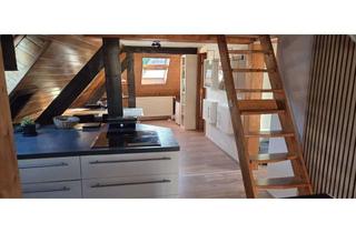 Wohnung mieten in Hauptstraße 42, 76835 Burrweiler, Charmante 2-Zimmer-Dachgeschosswohnung mit kleinem Balkon, Gartenanteil & separatem Eingang