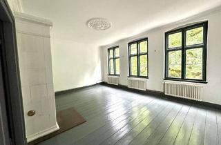 Wohnung mieten in 25813 Husum, Charmante Maisonette mit Dachterrasse, Dielenboden u. Kachelofen in zentraler Stadtlage