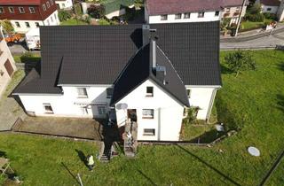 Haus kaufen in 01855 Sebnitz, Hier ist DEIN Projekt!Wohnhaus mit großer Scheune und großzügigem Grundstück inmitten der Natur!