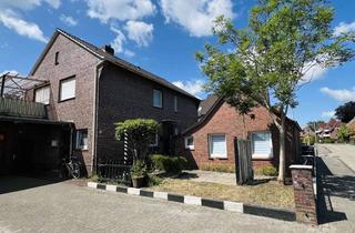 Mehrfamilienhaus kaufen in 26603 Aurich, Mehrfamilienhaus mit 3 Wohnungen in Zentrale Lage Aurich!